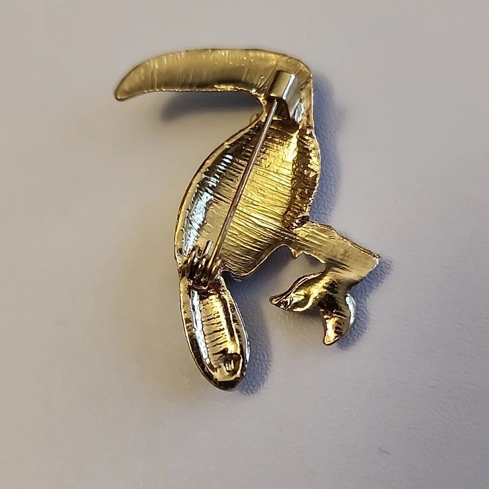 Gem Filled  Toucan Brooch Quality Enamel Simulated Diamonds